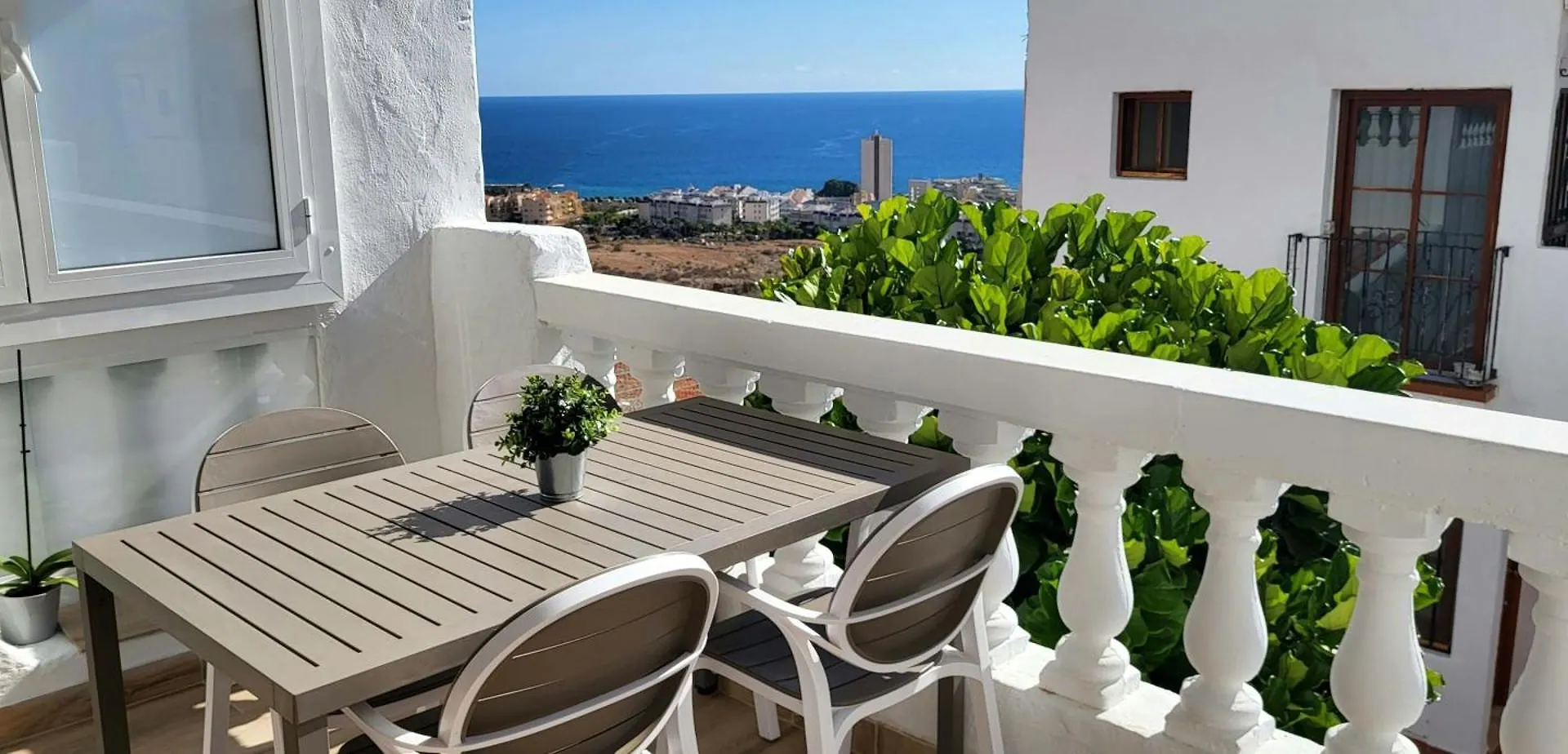 Wonderful Seaview Apartment - Los Cristianos Arona